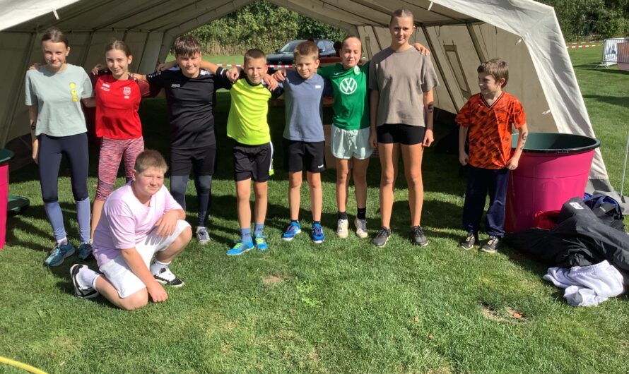 Schlamm, Spaß und jede Menge Action bei der Jägerberg-Challenge